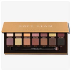 ANASTASIA BEVERLY HILLS SOFT GLAM EYESHADOW PALETTE